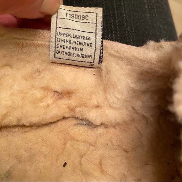 Ugg Pink Women’s Dakota Slippers Size 8 - Picture 6 of 8